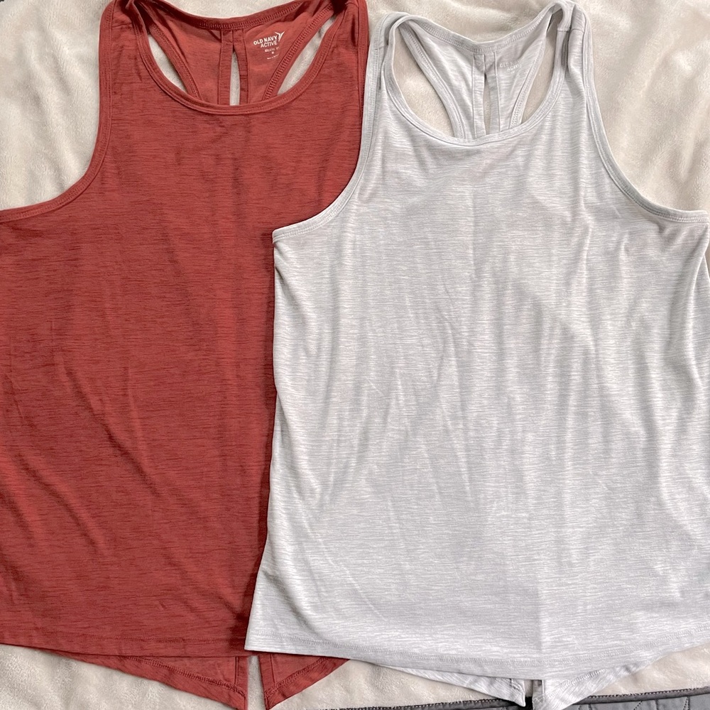 TWO Old Navy Breathe ON Tie-Back Performance Tank Tops - Medium